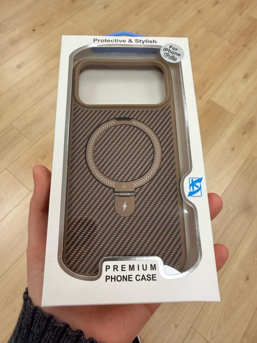 Brown Carbon-Texture Phone Case for iPhone 17 Pro Max